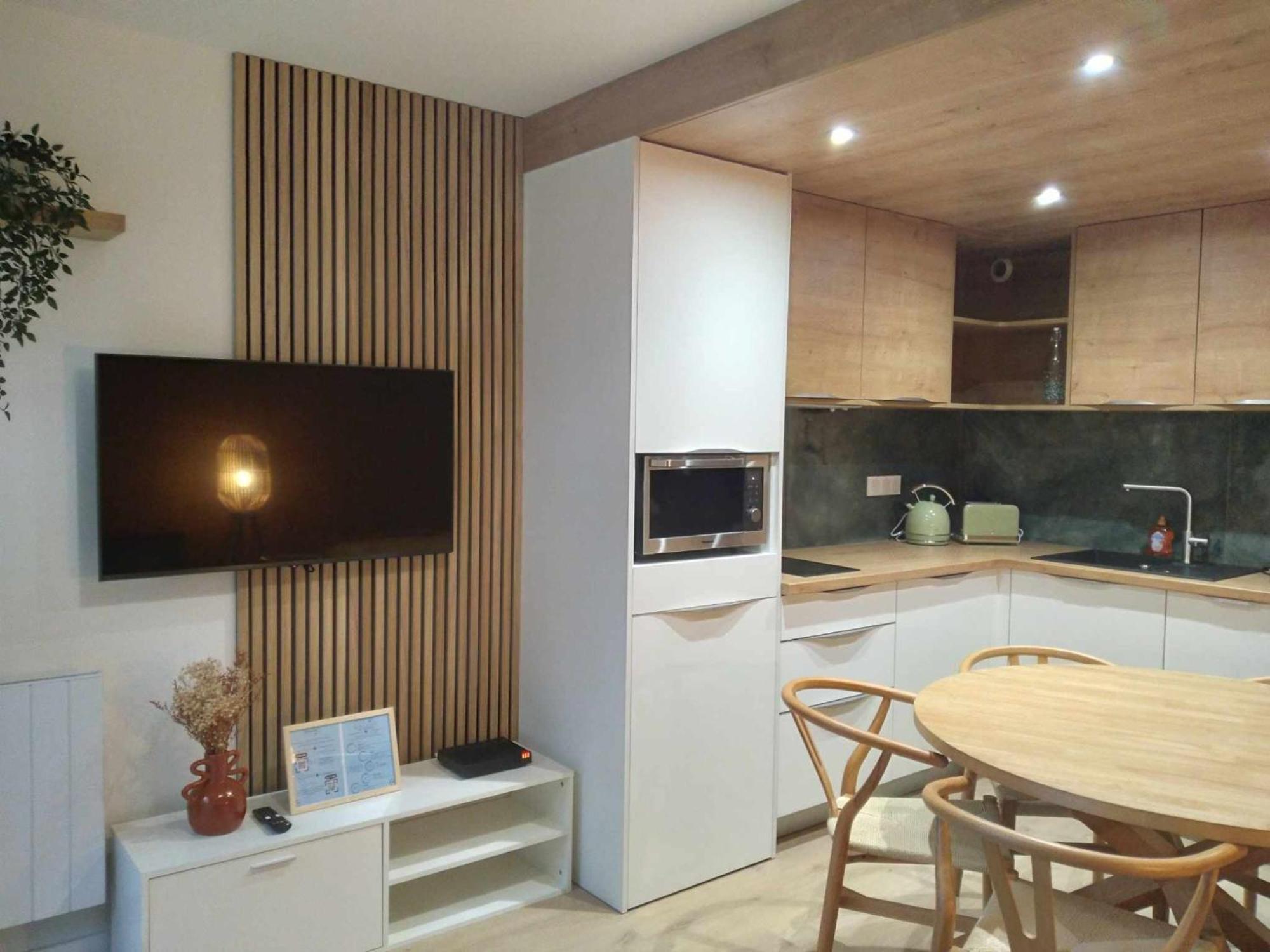 Duplex Lumineux - 40M2 - 2 Chambres - Balcon Terrasse - Parking - Entierement Renove En Mai 2024 Cauterets Zewnętrze zdjęcie